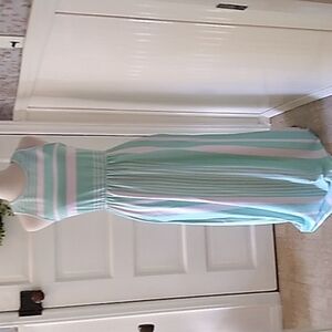 Email made in USA 🇺🇸 large maxi dress